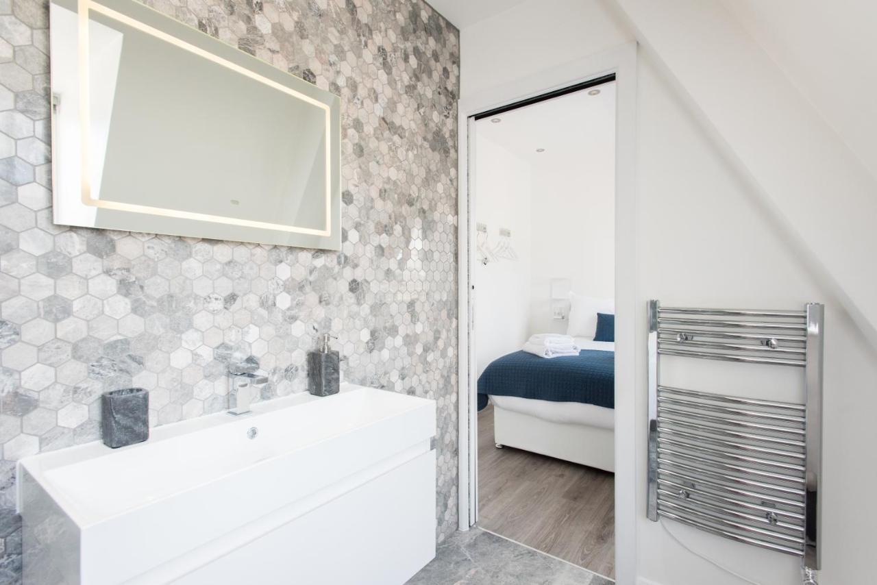Welcome Carnaby Street Apartment London